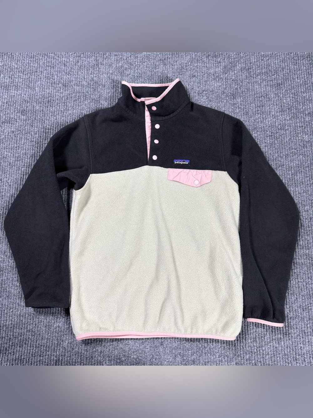 Patagonia Synchilla Snap-T Fleece Pullover Women’s S Black Beige Pink Trim